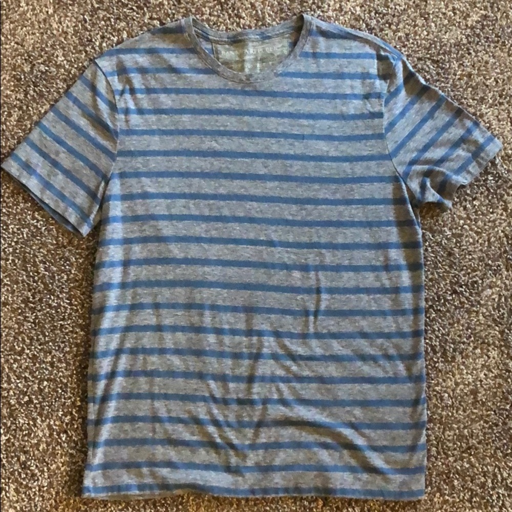 Scoop neck t-shirt